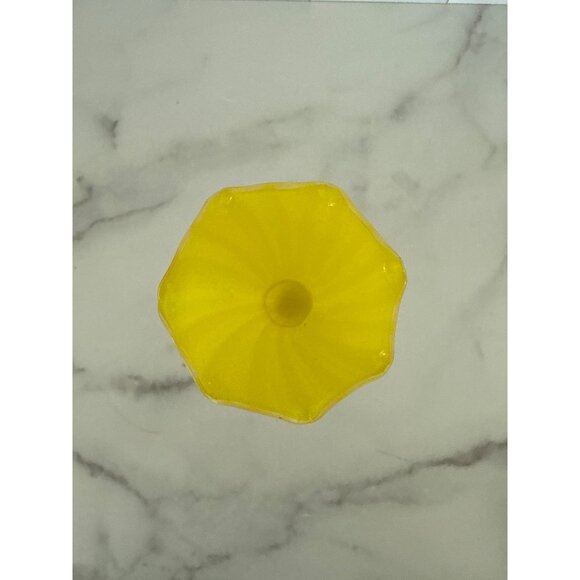 Vintage 8" Yellow Swirl Glass Vase With Scalloped Rim Clear Glass Base - Picture 5 of 5